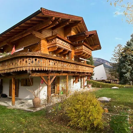 Swiss Chalet For 8 People - Luxury And Charm Crans-Montana